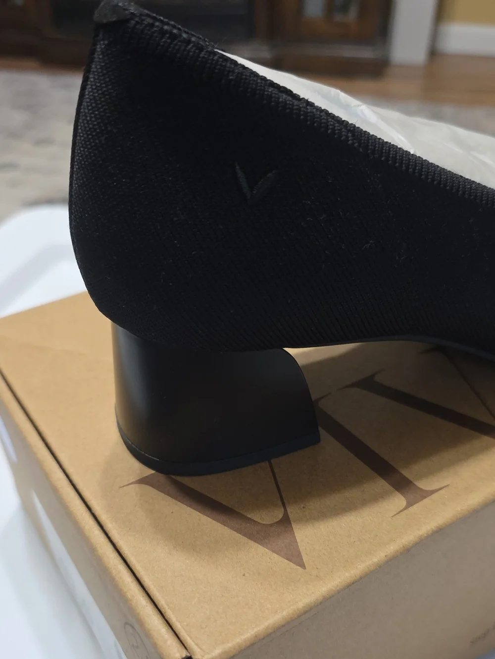 VIVAIA Julie Arch Pro Black Women's Comfort Flat